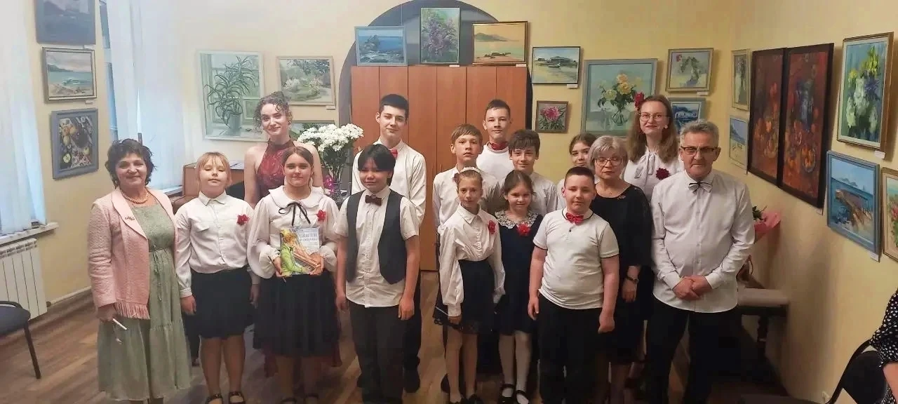 ✨🤩 Объединения «Орфей»🎙 и «Гитара»🎸 приняли участие в творческом вечере, посвящённом...