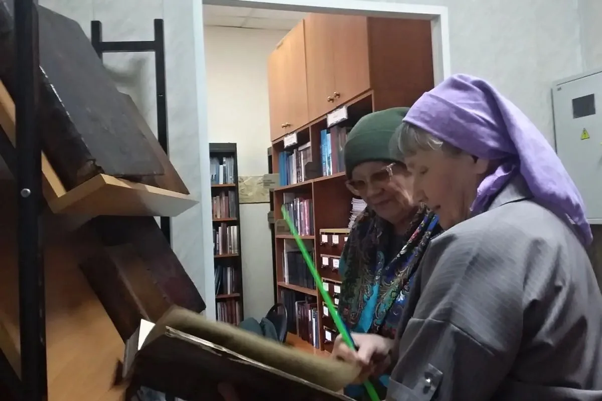 ВЫСТАВКА УНИКАЛЬНЫХ СТАРИННЫХ ИЗДАНИЙ В ДНИ ПРАВОСЛАВНОЙ КНИГИ ОТКРЫЛАСЬ В КУЛЬТУРНО-ПР...