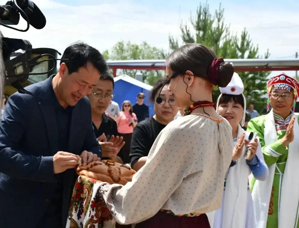 🇨🇳Культурные традиции: делегация из Китая посетила Благовещенский округ

Встречу представителей дв