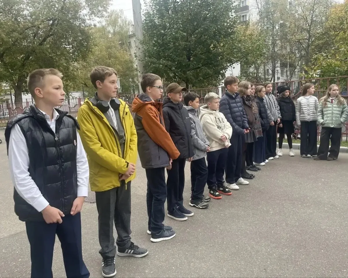🇷🇺 Поднятие флага 🇷🇺