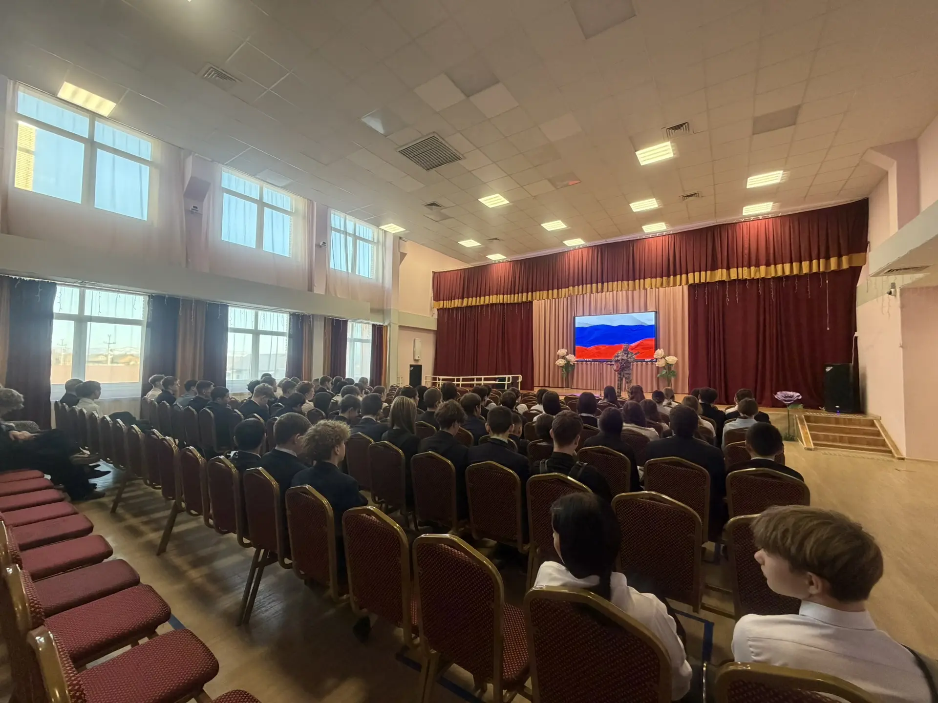 ✨Сегодня в нашей школе состоялось значимое событие, к нам приехал заслуженный деятель Забайкальского