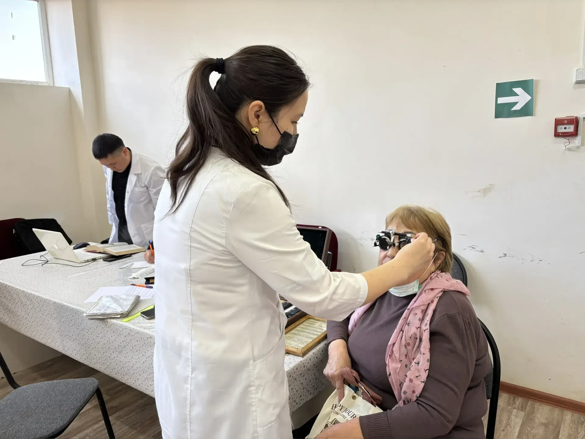 Вчера поселок Юста Юстинского района принял новый этап проекта "Будь здоров" . Мультивр...