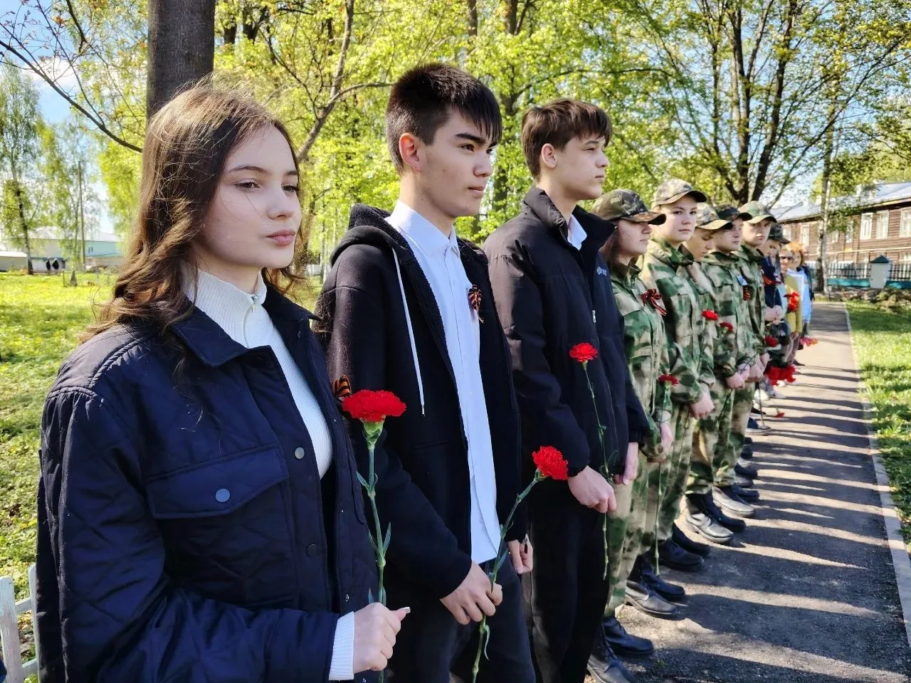 ⭐️ День Великой Победы в Вязниках  Сегодня, 9 Мая, мы с гордостью и благодарностью отмечаем День Вел