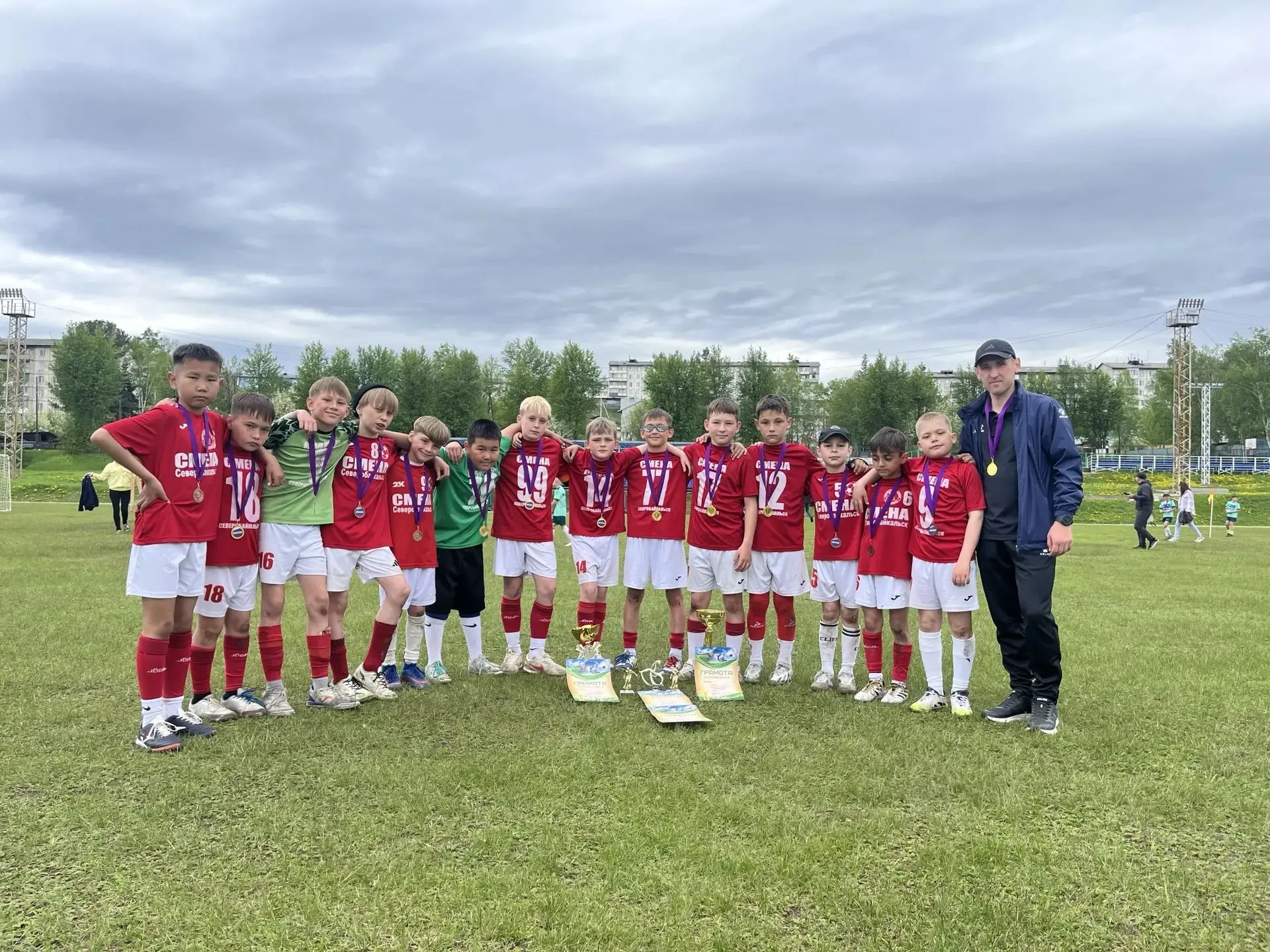 🥇🥉Золото и бронзу завоевали футболисты Северобайкальска на межрегиональном турнире в ...