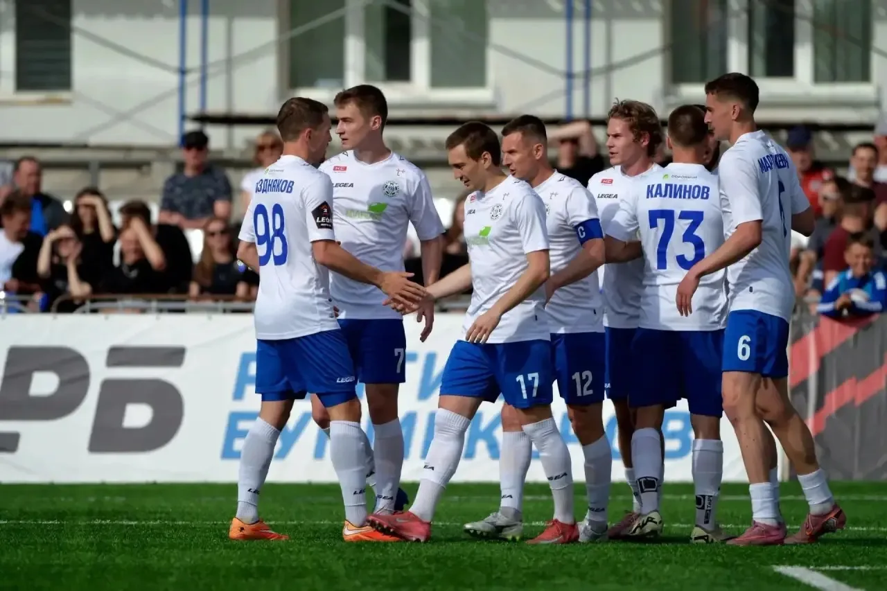⚽Кировское «Динамо» завершило сезон на высокой ноте

В заключительном матче «бело-голубые» вничью сы