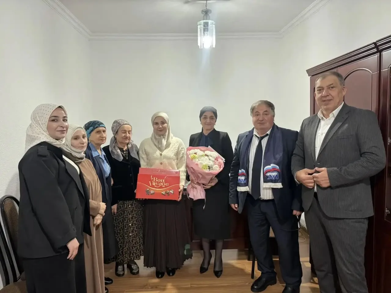 ✔️В Малгобеке поздравили педагогов с предстоящим Днём учителя