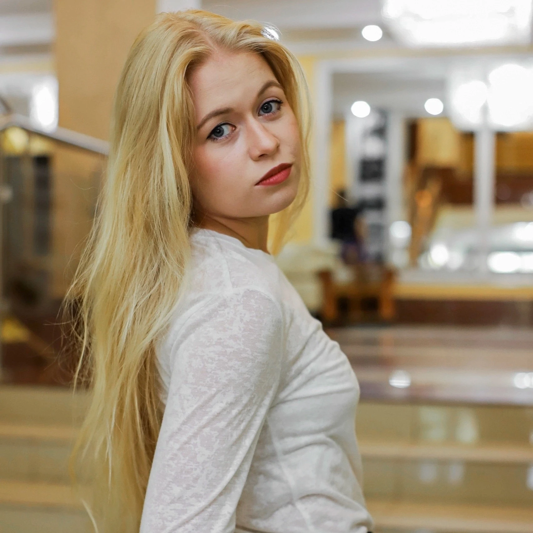 ЗНАКОМИМСЯ С НОВОЙ АКТРИСОЙ — ДАРЬЕЙ