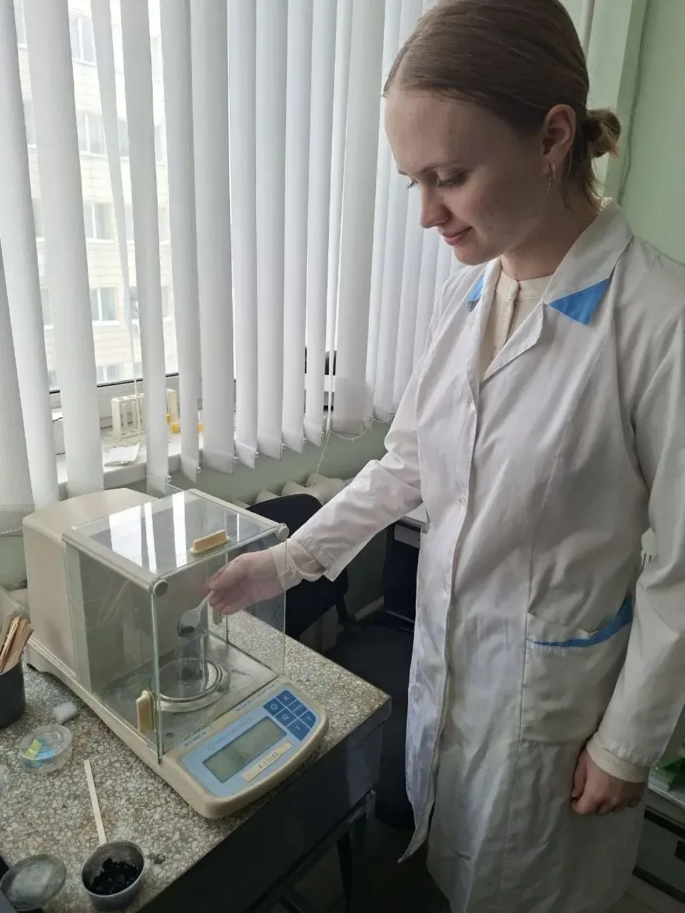 Продолжаем знакомить с нашими звёздочками ✨  Представляем вам двух учениц — Почтарёву Владу и Резнич