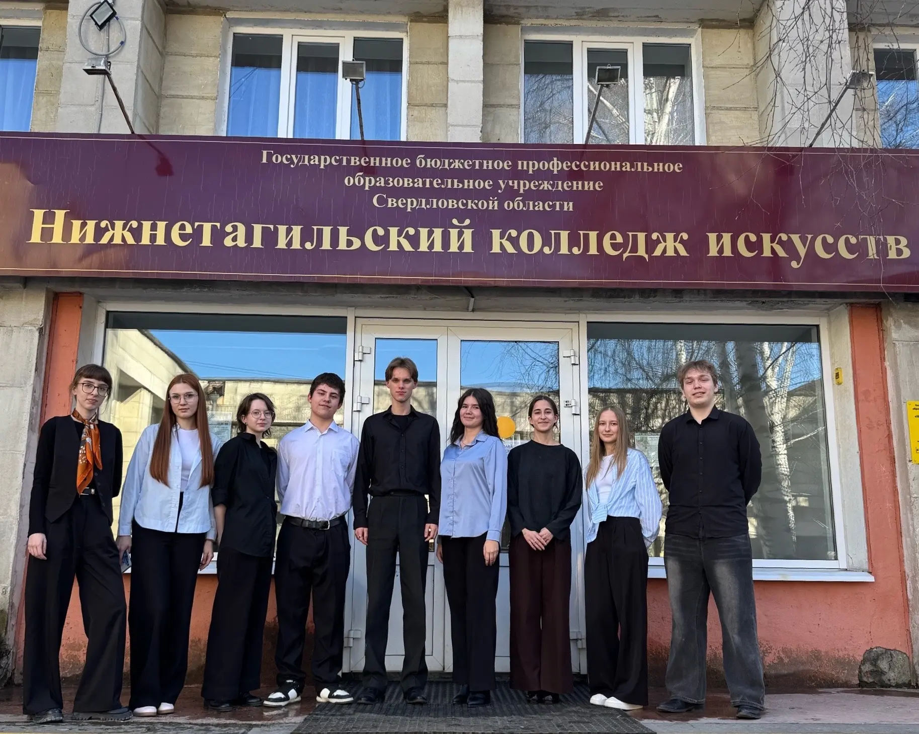 Со всем ненадолго вернемся в мартовские будни!