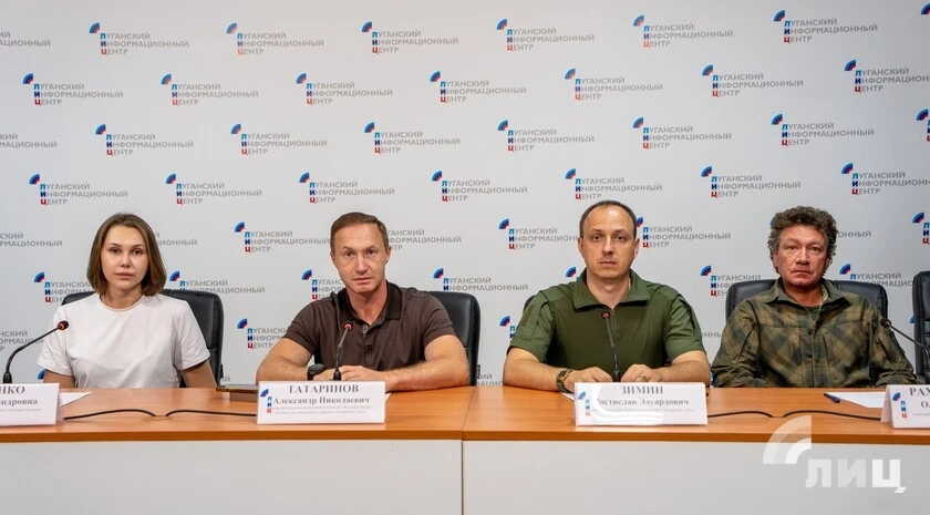 Юристы из Санкт-Петербурга проконсультировали 25 жителей ЛНР в рамках приема граждан