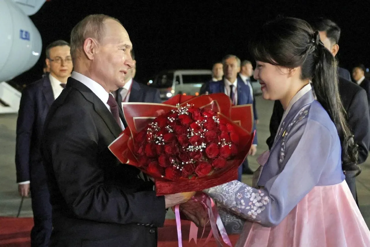 Ким Чен Ын поздравил Путина с днем рождения и отметил его вклад в развитие России, пере...