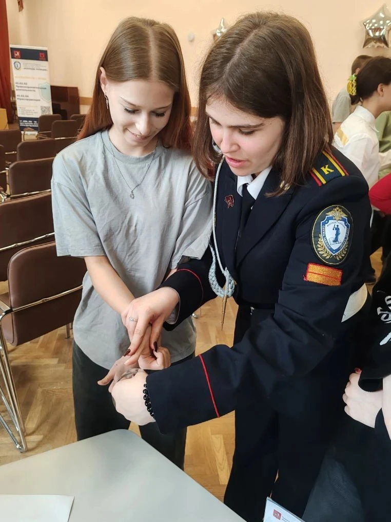 👮‍♂️ Сегодня, 12 мая, обучающиеся 8 и 9 классов с большим интересом приняли участие в профориентацио