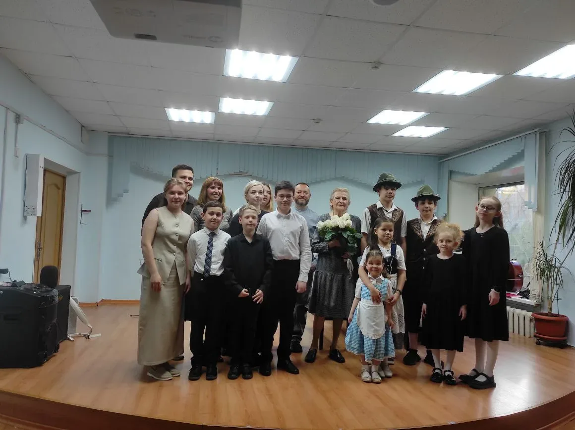 Традиционное мероприятие мая - концерт «Мама, папа, я - музыкальная семья», который уже стал любимым