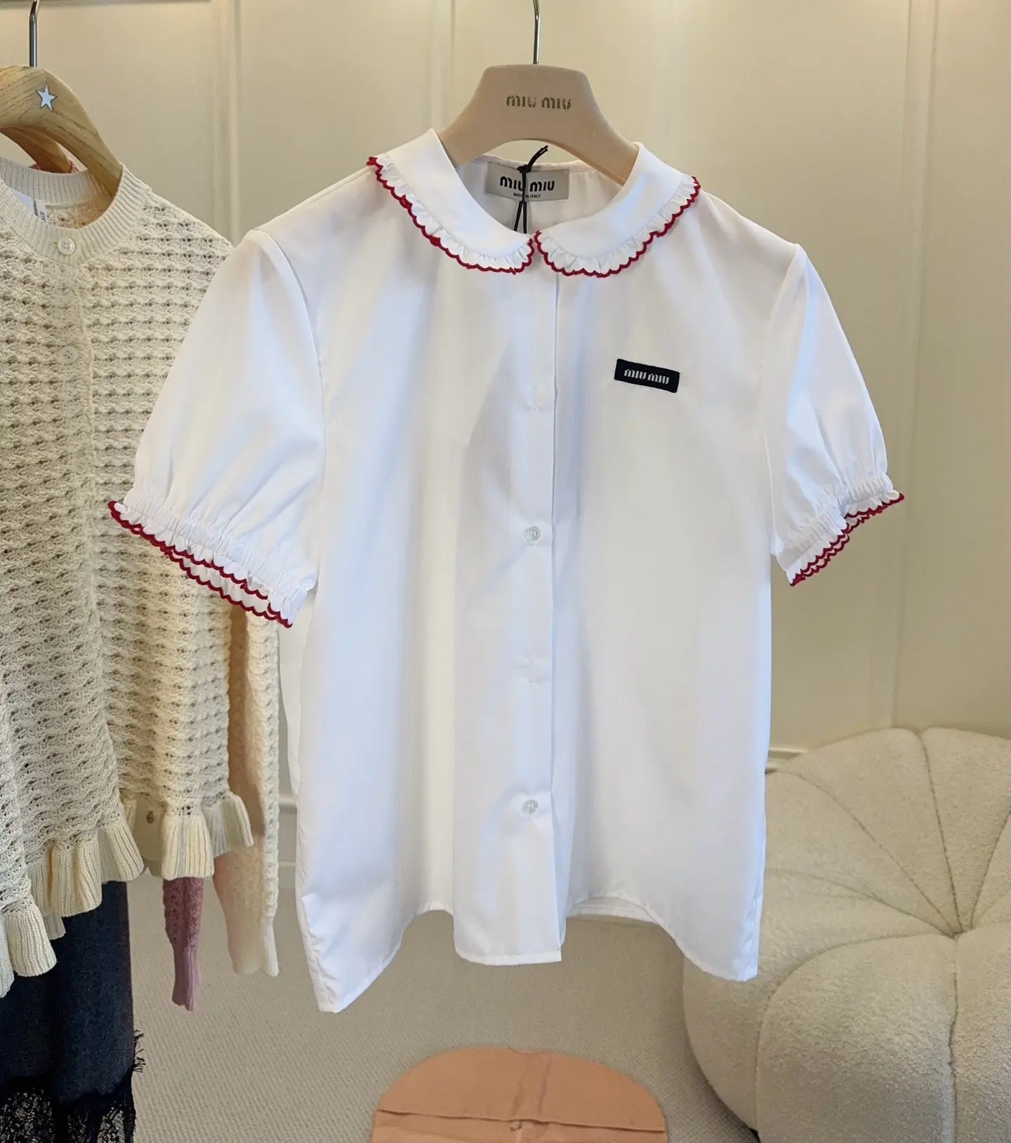 Рубашка Miu Miu (original quality)
#MiuMiu 
Полный комплект бутика 🩵