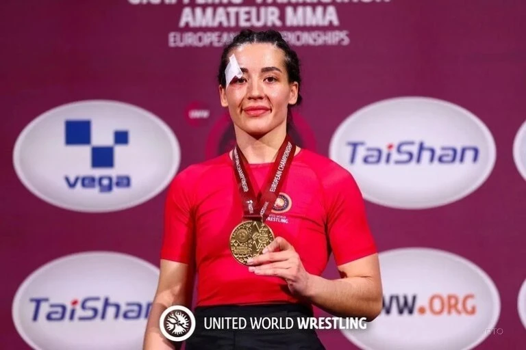 🏆 Томичка Халида Тимофеева взяла золото чемпионата Европы по панкратиону

Соревнования прошли в Ере