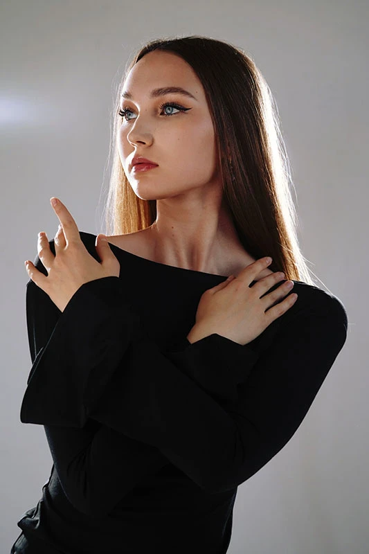 Красота спасет мир! ✨

Наша выпускница, 
Чистякова Светлана , участвует в конкурсе «Мисс РГУ».
Конку