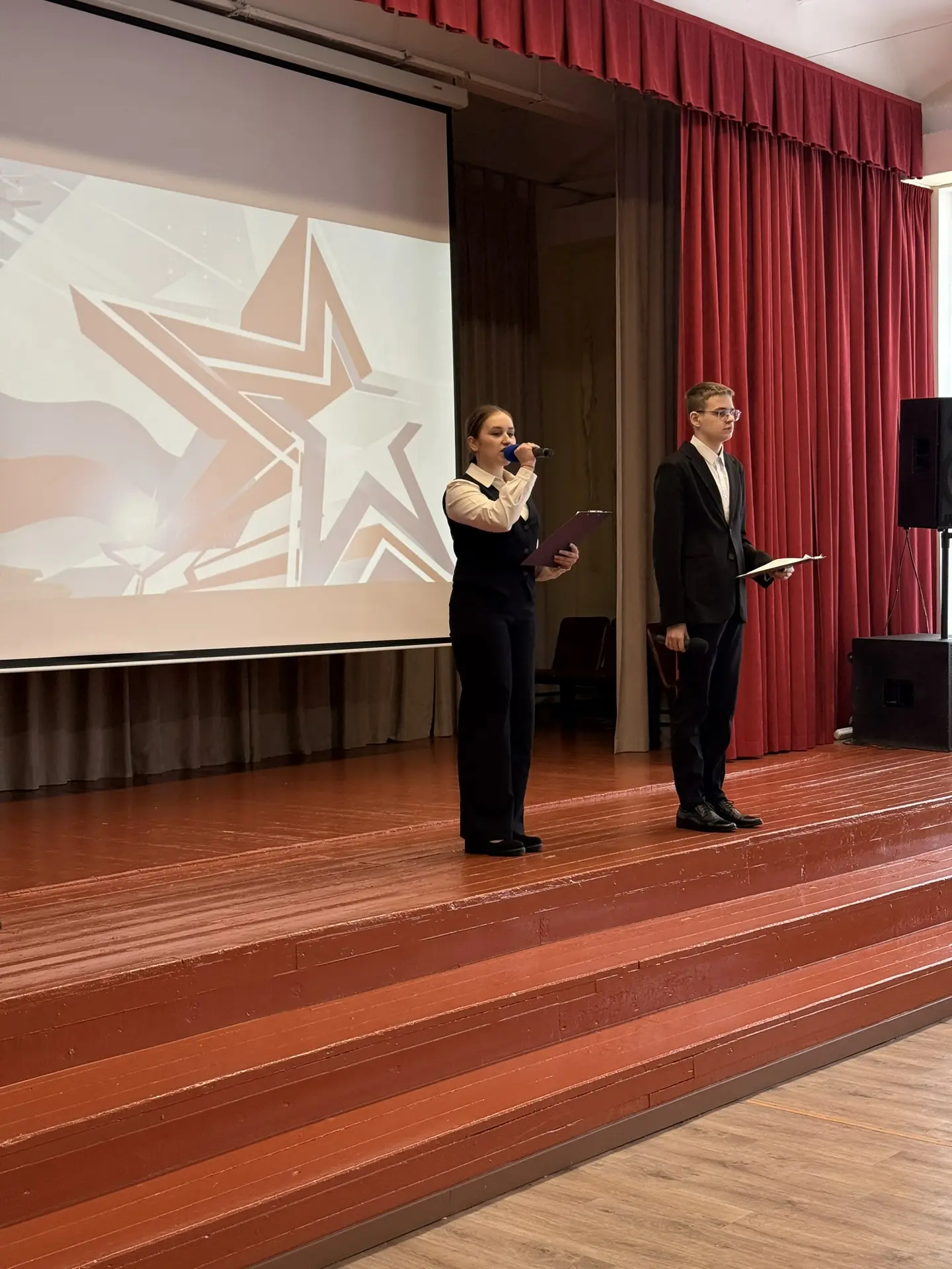 📣 Военно-патриотический месячник в нашей школе! 🎖️  С радостью сообщаем, что с 12 по 24 февраля в на