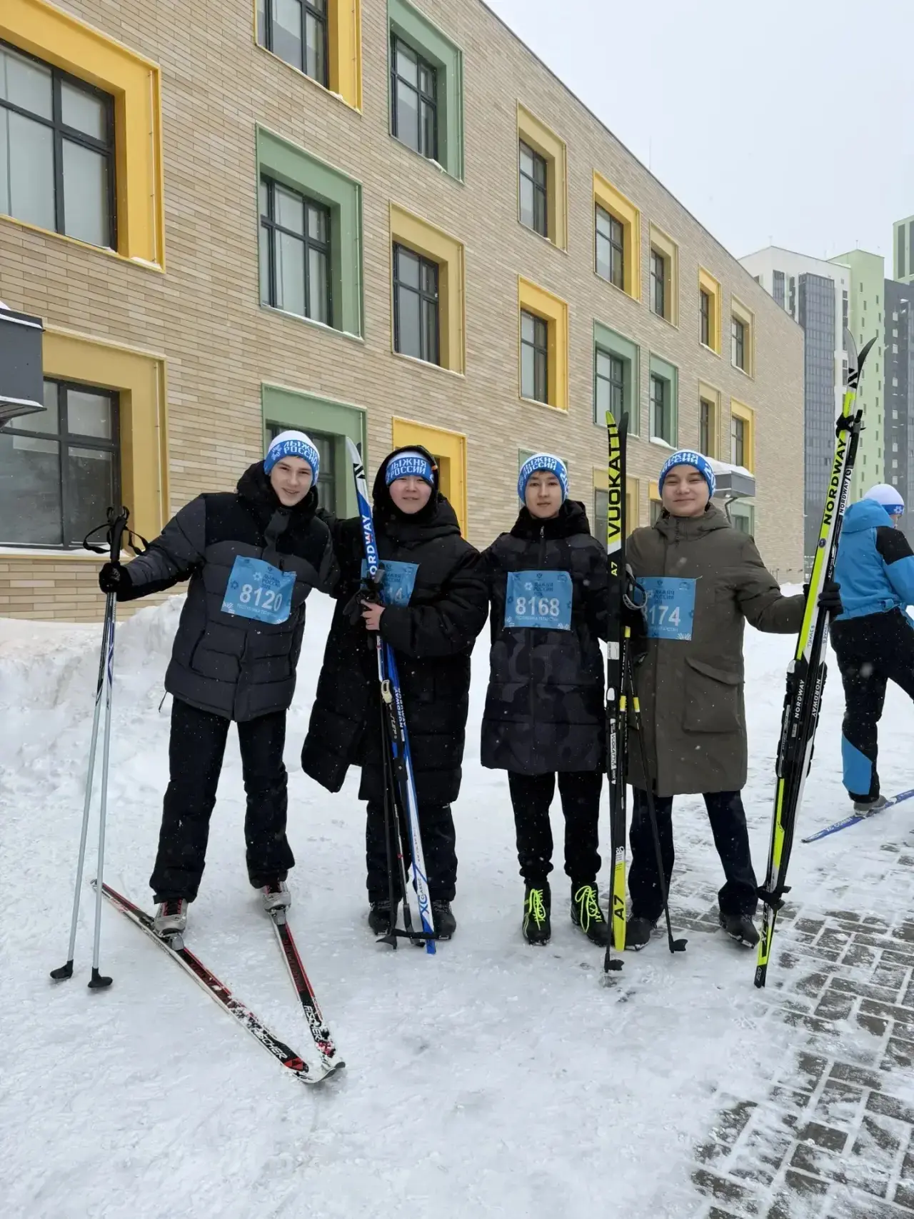 ❄️ «Лыжня России» в нашей гимназии⛷️   Сегодня в нашей гимназии прошел традиционный праздник «Лыжня 