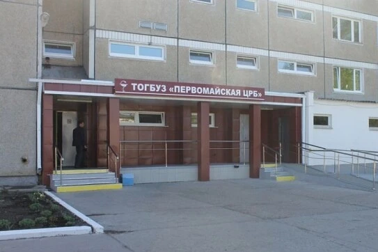 Наши врачи по-прежнему работают в Первомайске. За июль они приняли 1590 пациентов.

В этот раз туда 
