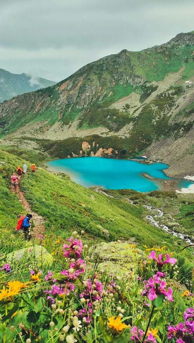 🏔️ Инструкция: как правильно провести лето (спойлер: уехать в горы)