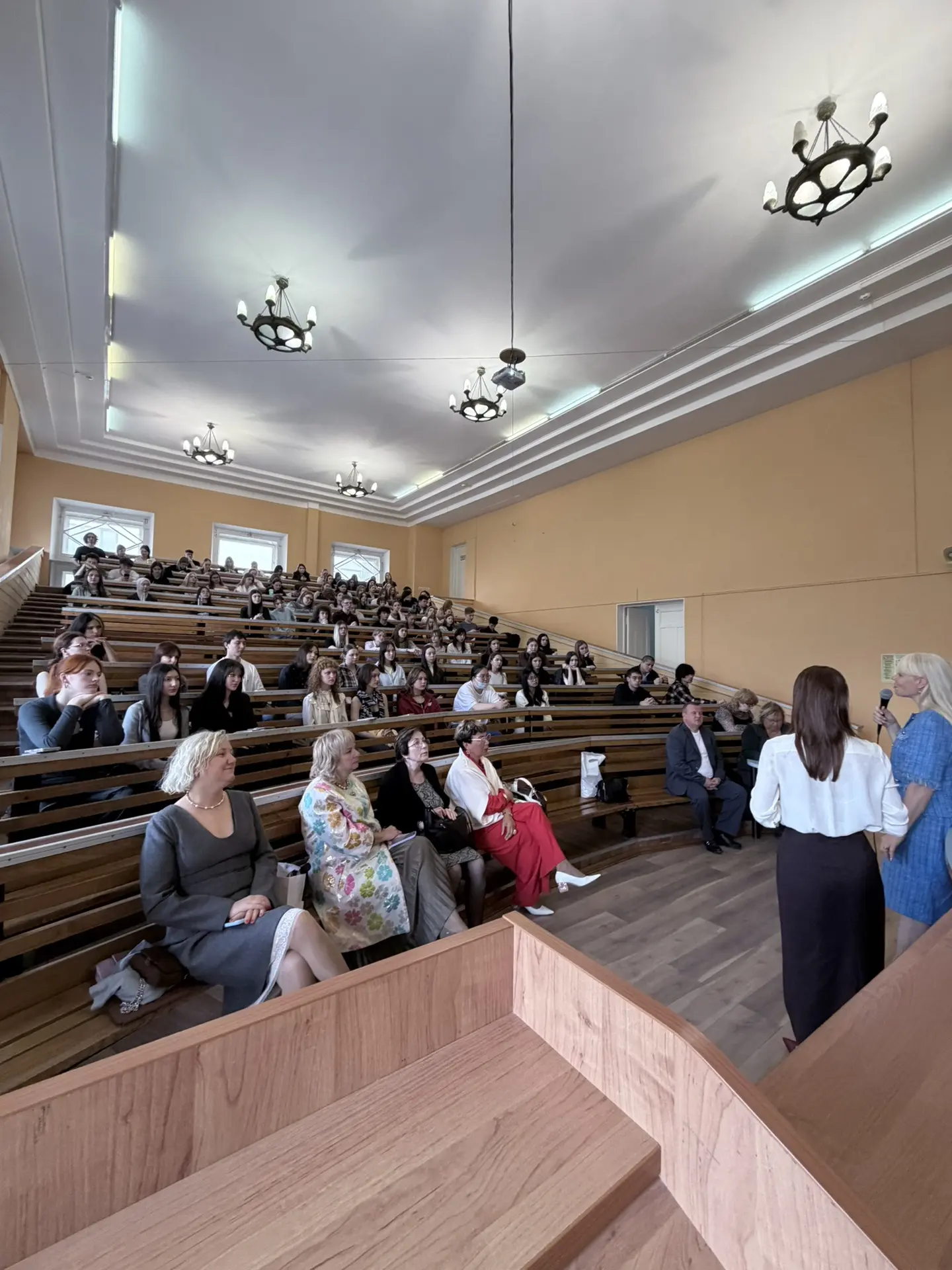 🎓 ПЕРВАЯ ВСТРЕЧА С ПЕРВОКУРСНИКАМИ ФТиГ