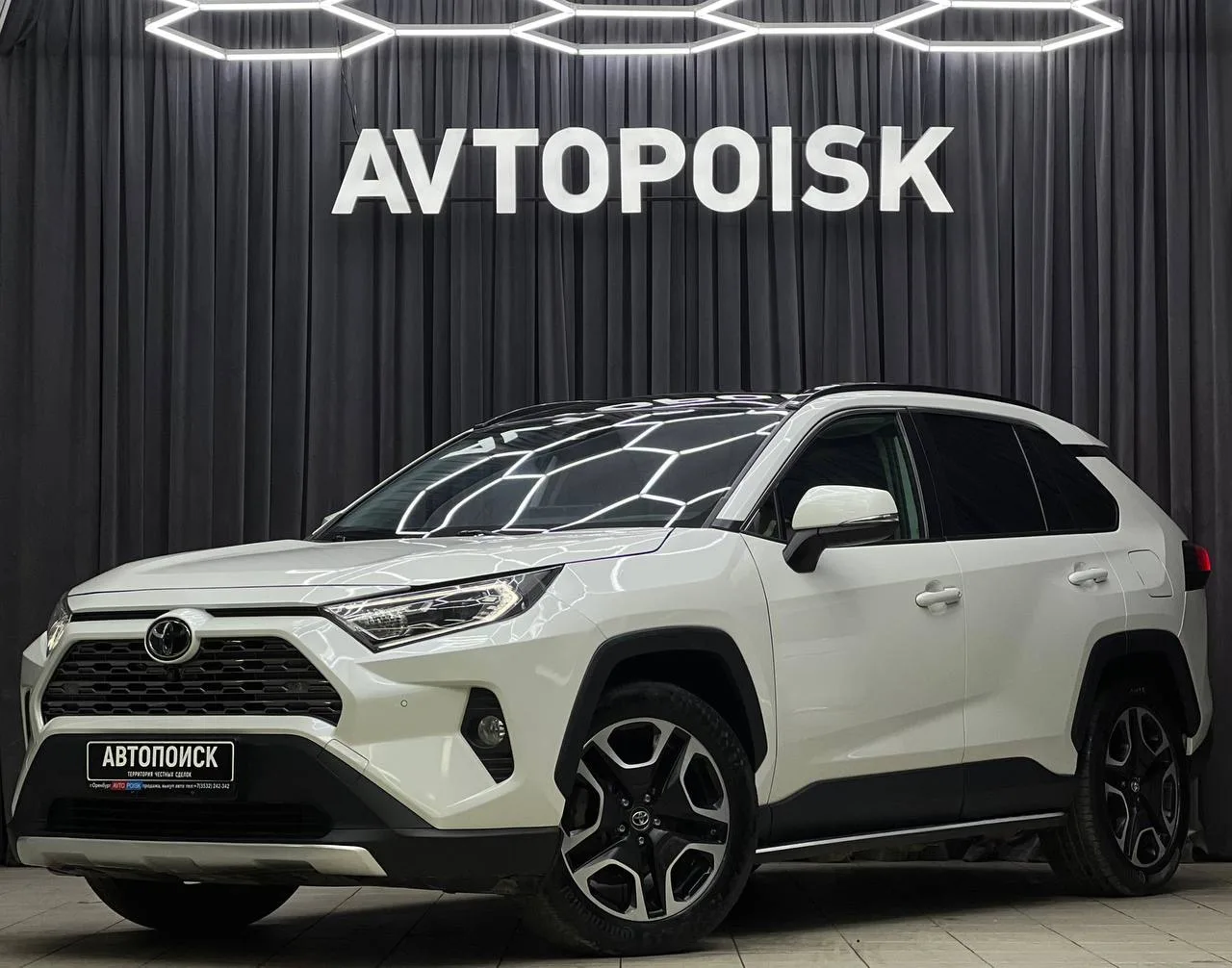Toyota Rav4 🔥  Максимальная комплектация с панорамой  — 2020 год; — Двигатель 2.0; — Пробег 45.000 к