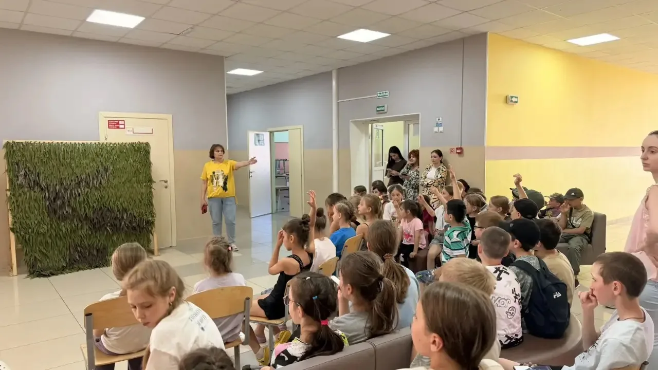 ☀️🌿Сегодня в нашем школьном лагере был насыщенный и очень интересный день!

Наши воспитанники: 
🧘‍
