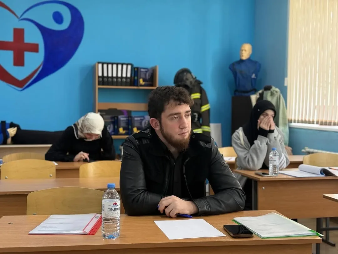 ПЕДАГОГИ ЦДЮТТ ПРИНЯЛИ УЧАСТИЕ В СЕМИНАРЕ-ПРАКТИКУМЕ ПО ОСНОВАМ ПУБЛИЧНОГО ВЫСТУПЛЕНИЯ   На базе МБ