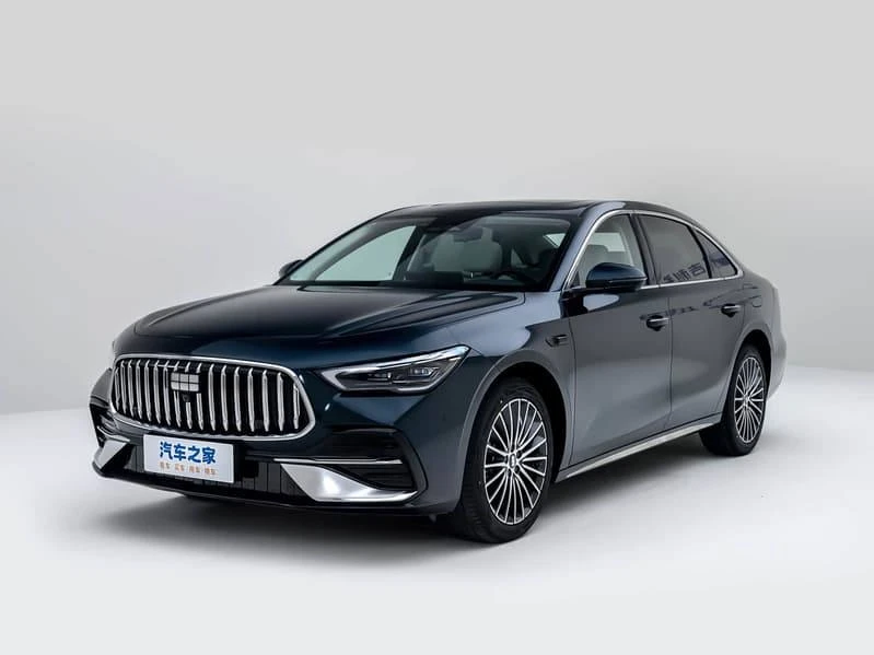 Geely Galaxy Star 7 — новый гибридный седан с мощностью 424 л.с.