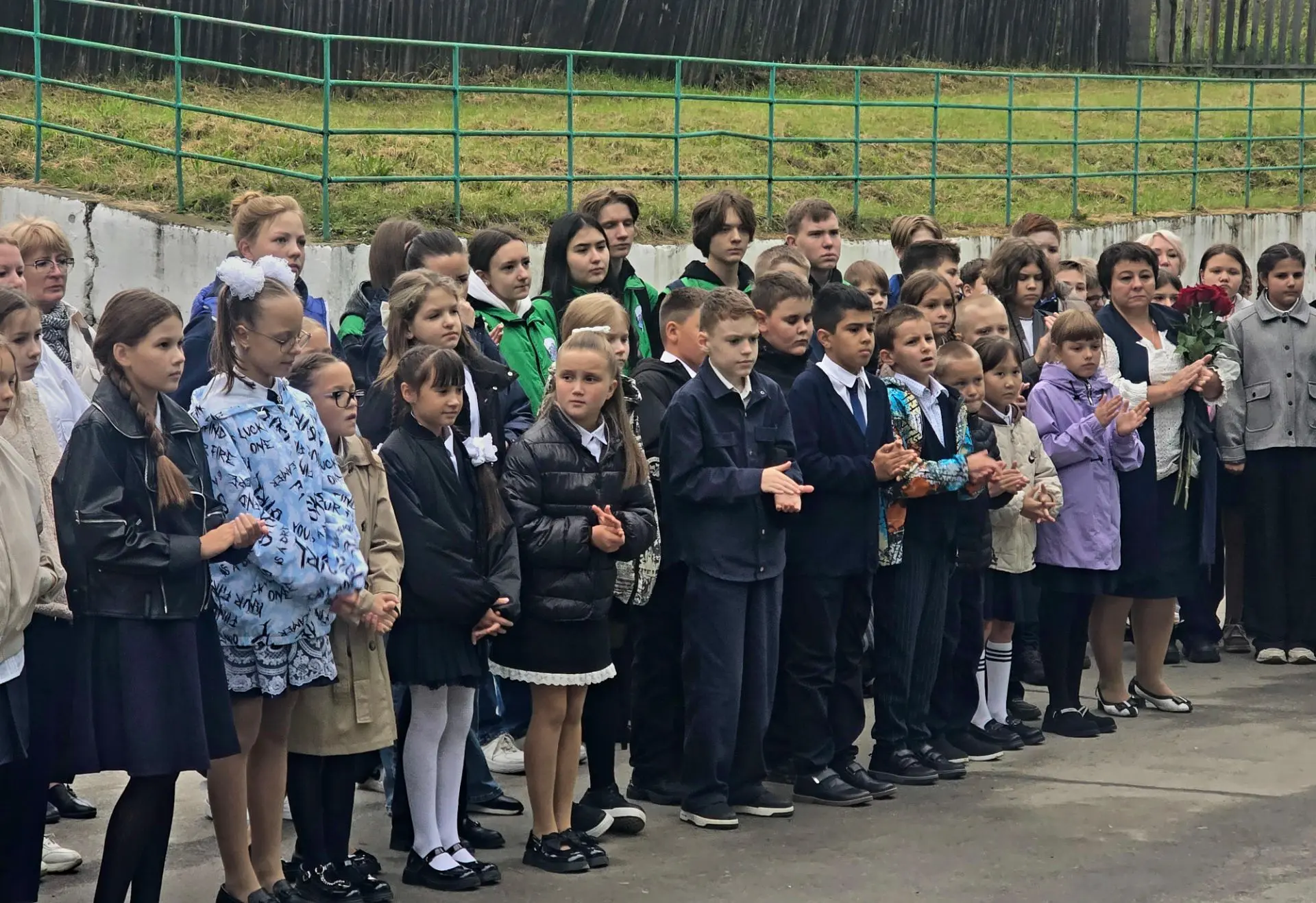 Сегодня во дворе средней образовательной школы №1 г. Бодайбо состоялось открытие мемори...