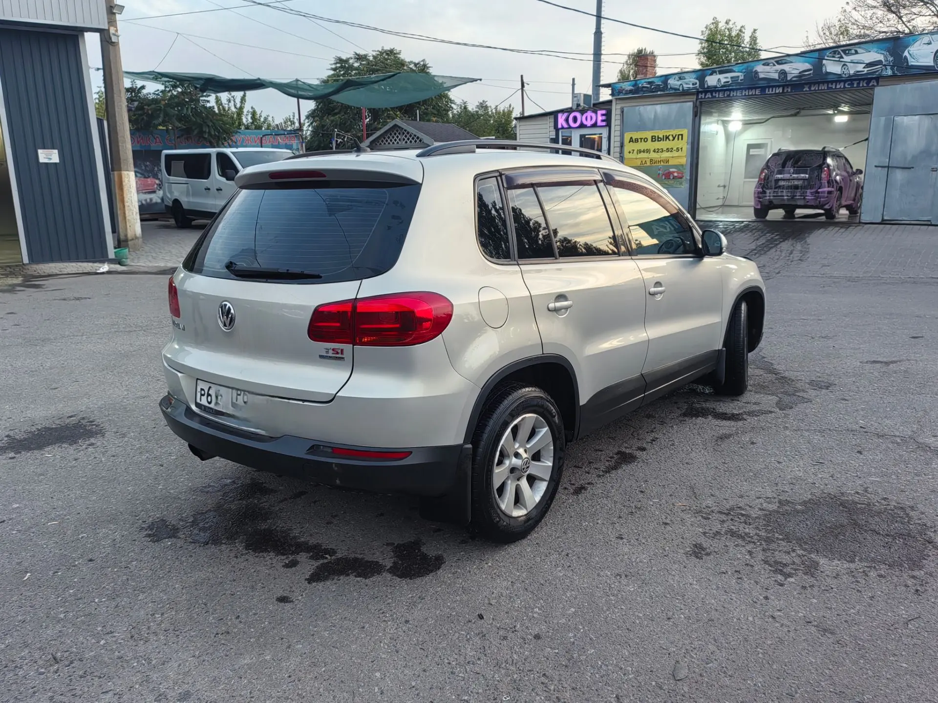 Volkswagen Tiguan 1.4 на автомате турбо !