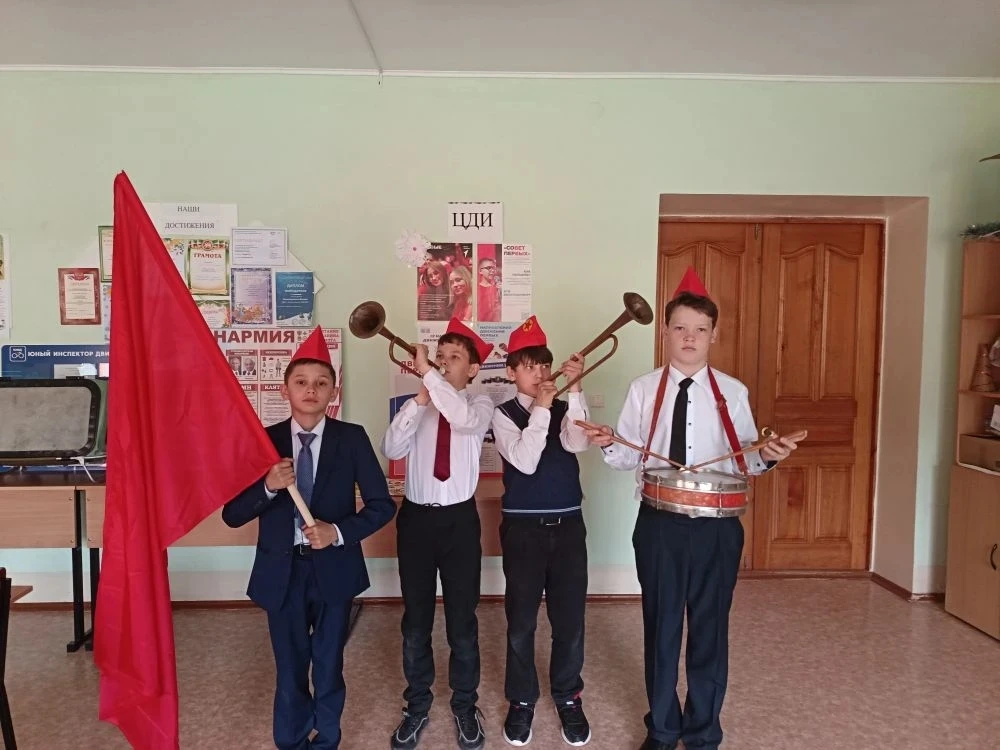 🏕️ Назад в детство: Пионерские игры, в которые играл каждый советский ребенок!