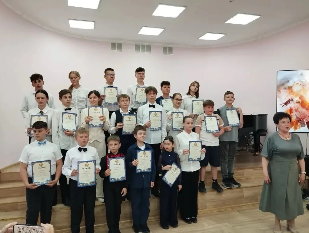 29 мая в 15:00 завершился традиционный Городской отчётный концерт творческого объединения
«Гитарный 