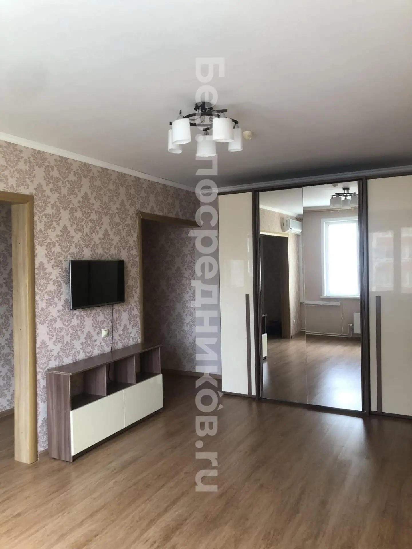 Сдам без посредников: 1-комнатная квартира, 40м²