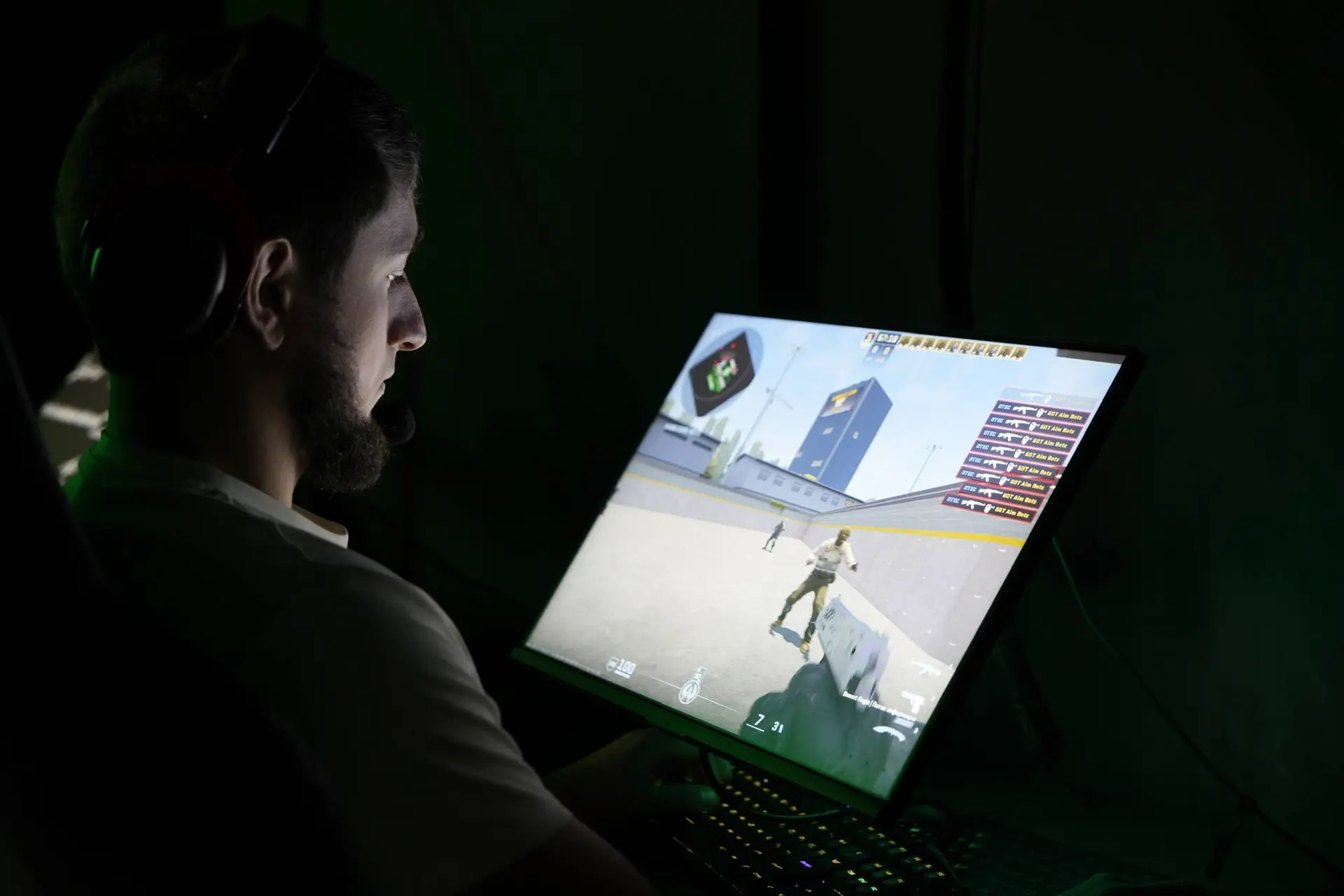 🎮 Студенческий спортивный клуб КЧГУ «Барс» провел кибертурнир по Counter-Strike 2   Турнир собрал си