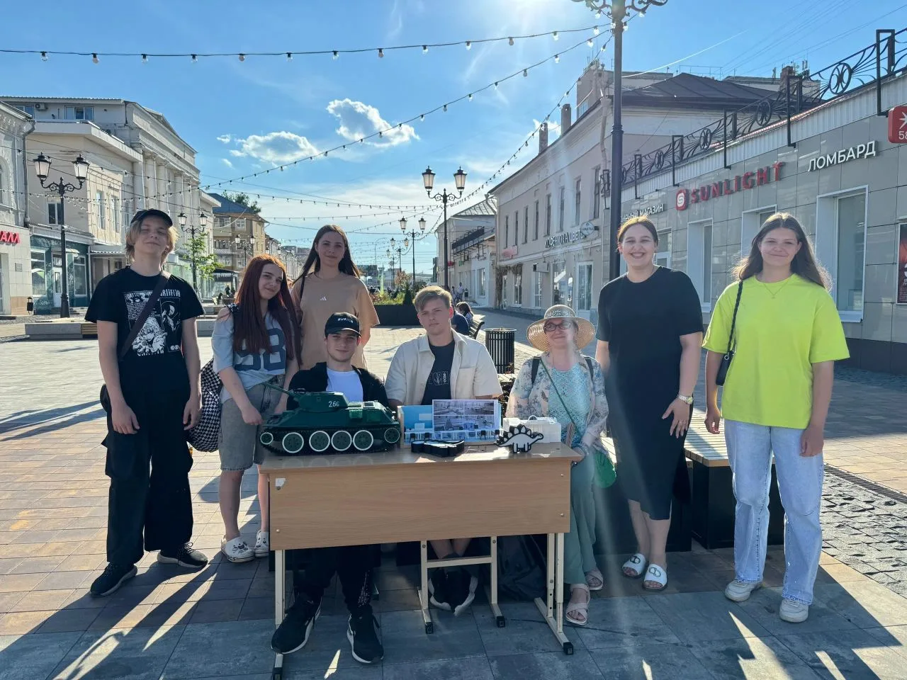 🎉 Прошла ещё одна яркая неделя в нашем пришкольном лагере! 🎉

Ребята не сидели на месте и успели п