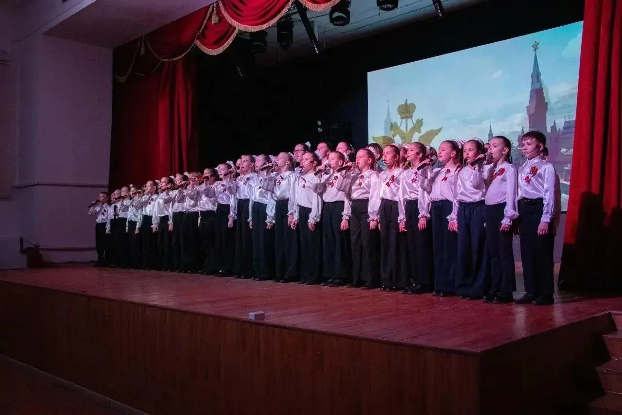 💫 В ДДиЮ «Факел» состоялся Открытый фестиваль-конкурс вокального мастерства детей и молодёжи «Песня 