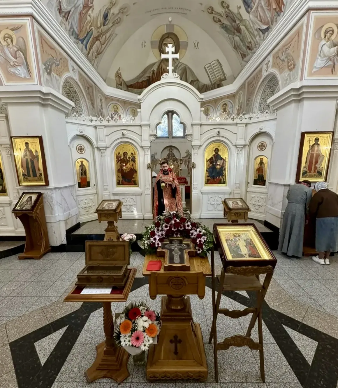 🕊️ Воскресная литургия в отдание праздника Воздвижения Креста Господня. Храм Вознесени...