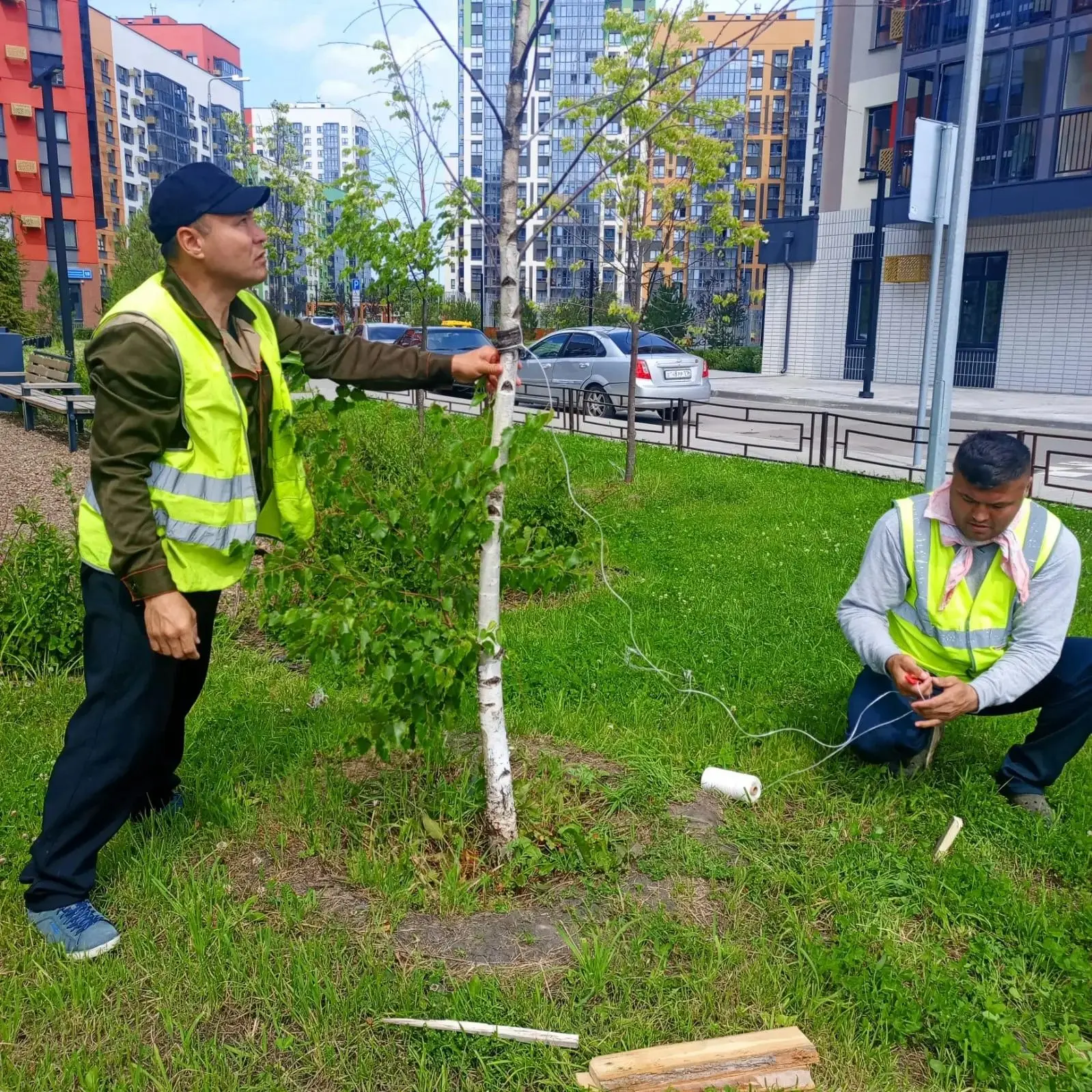 🌿 Рабочие моменты 🌿
В г. Казань продолжаются текущие работы.

✔️ Промывка контейнерной площадки
✔️
