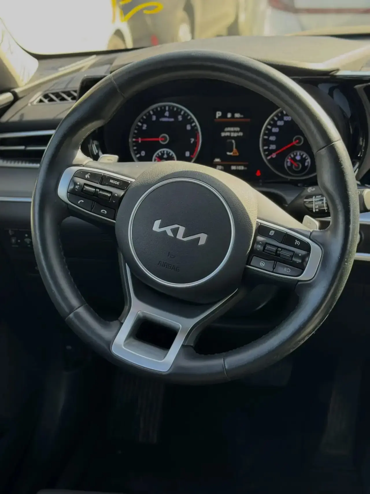 🇰🇷🚘Привезли KIA K5 для нашего клиента   ➤Год: 2022 ➤Объём: 2.0л, бензин, 160л.с. ➤Привод: 2WD ➤Транс