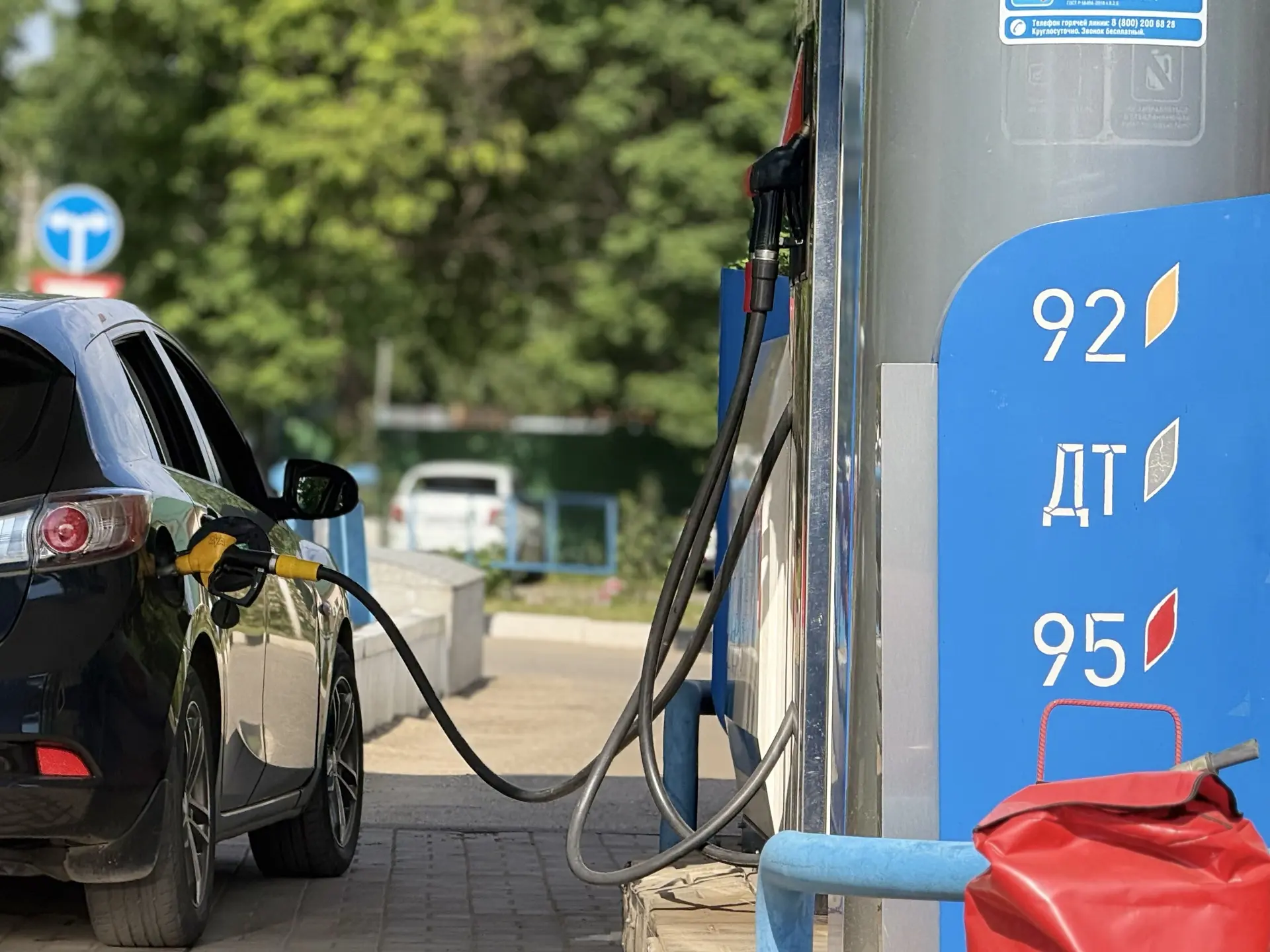 На всех уровнях власти ситуацию с топливным обеспечением городов держат на особом контр...