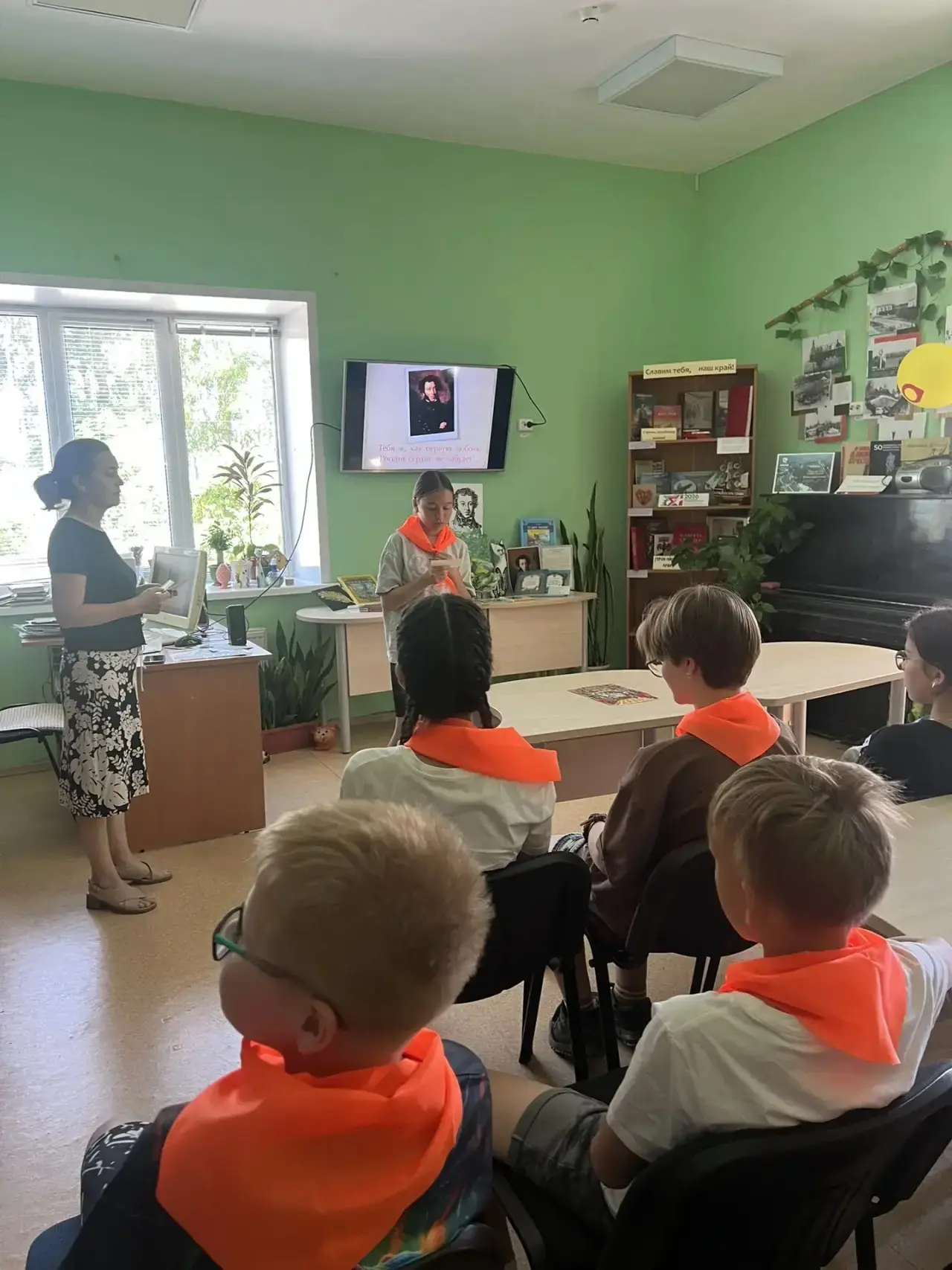 📚 В гостях у сказок Пушкина: день в детской библиотеке.

Сегодня в нашем пришкольном лагере был по-