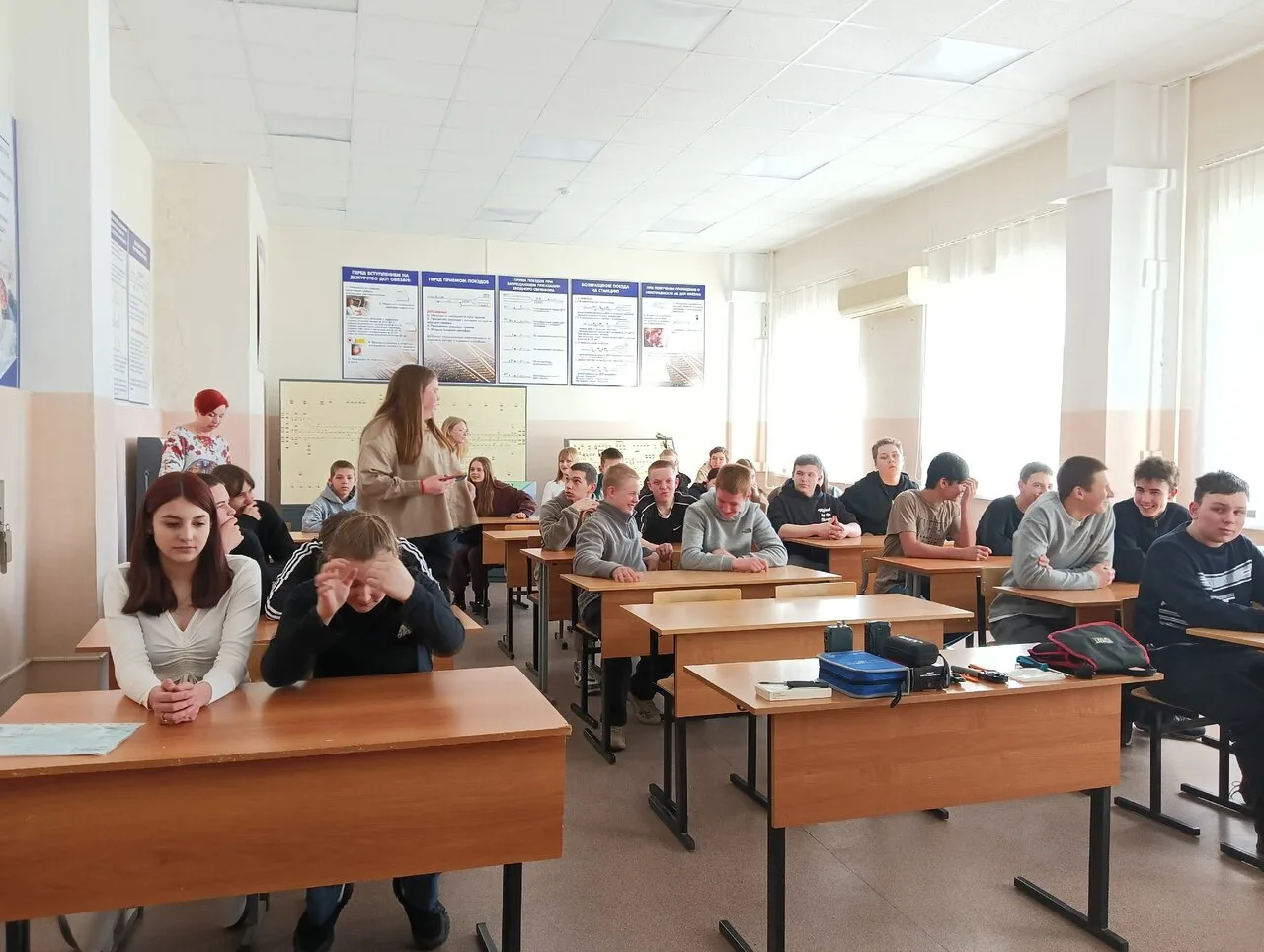 В рамках профориентационной работы учащиеся 9-х классов  Каширинской и Светлополянской школ посетили