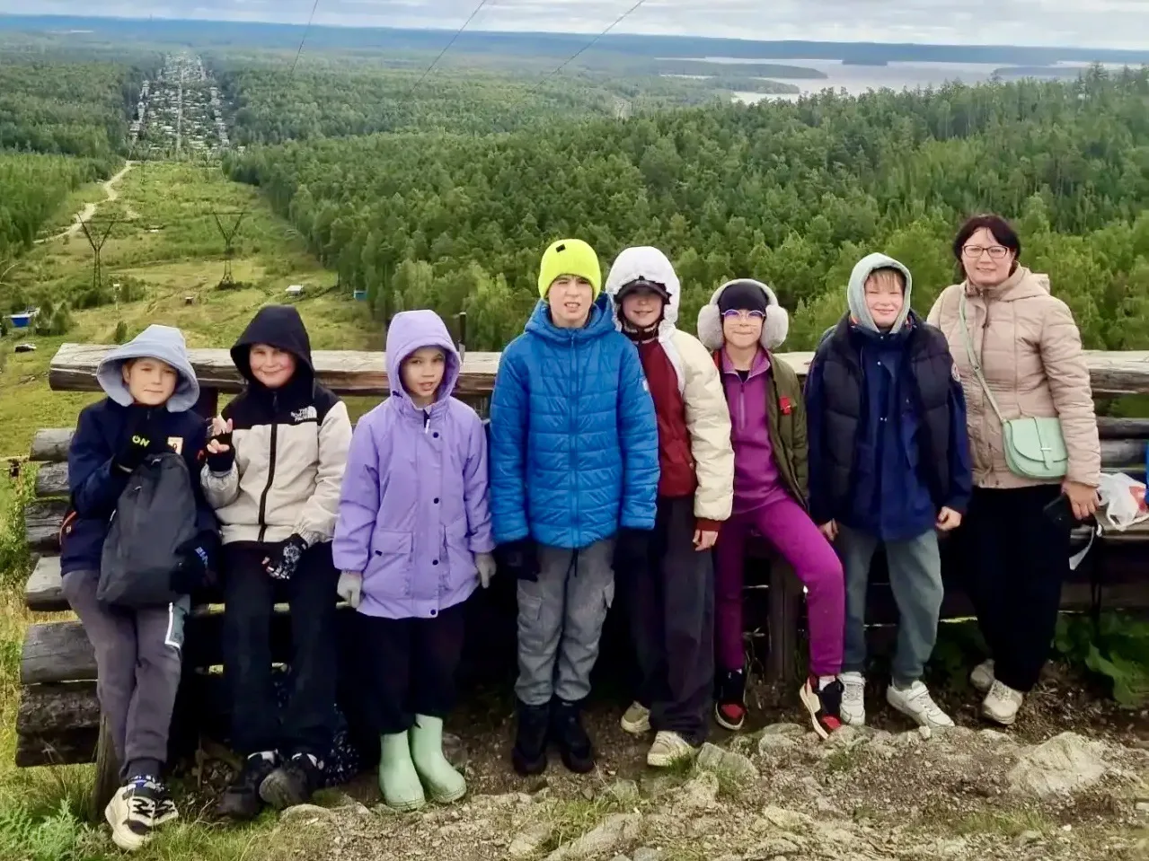 Покорение Урала: 5А класс - в проекте «Уральский семейный маршрут»! 🏔️🌲
