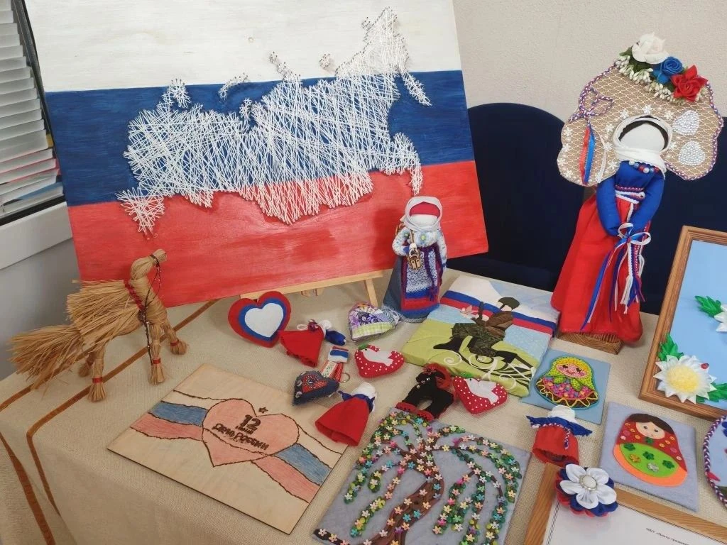 В Центре традиционной народной культуры открылась выставка «Моя Россия» — на ней представлены лучшие