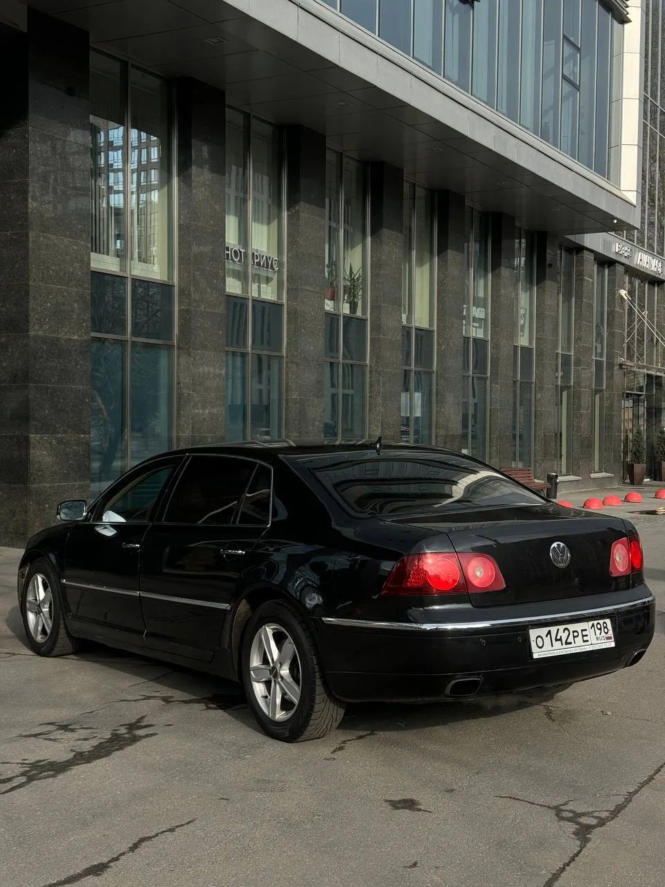 Новинка представительского класса от VAG  VOLKSWAGEN PHAETON  ▪️ Год выпуска — 2008 ▪️ 4.2 | 335 л.с