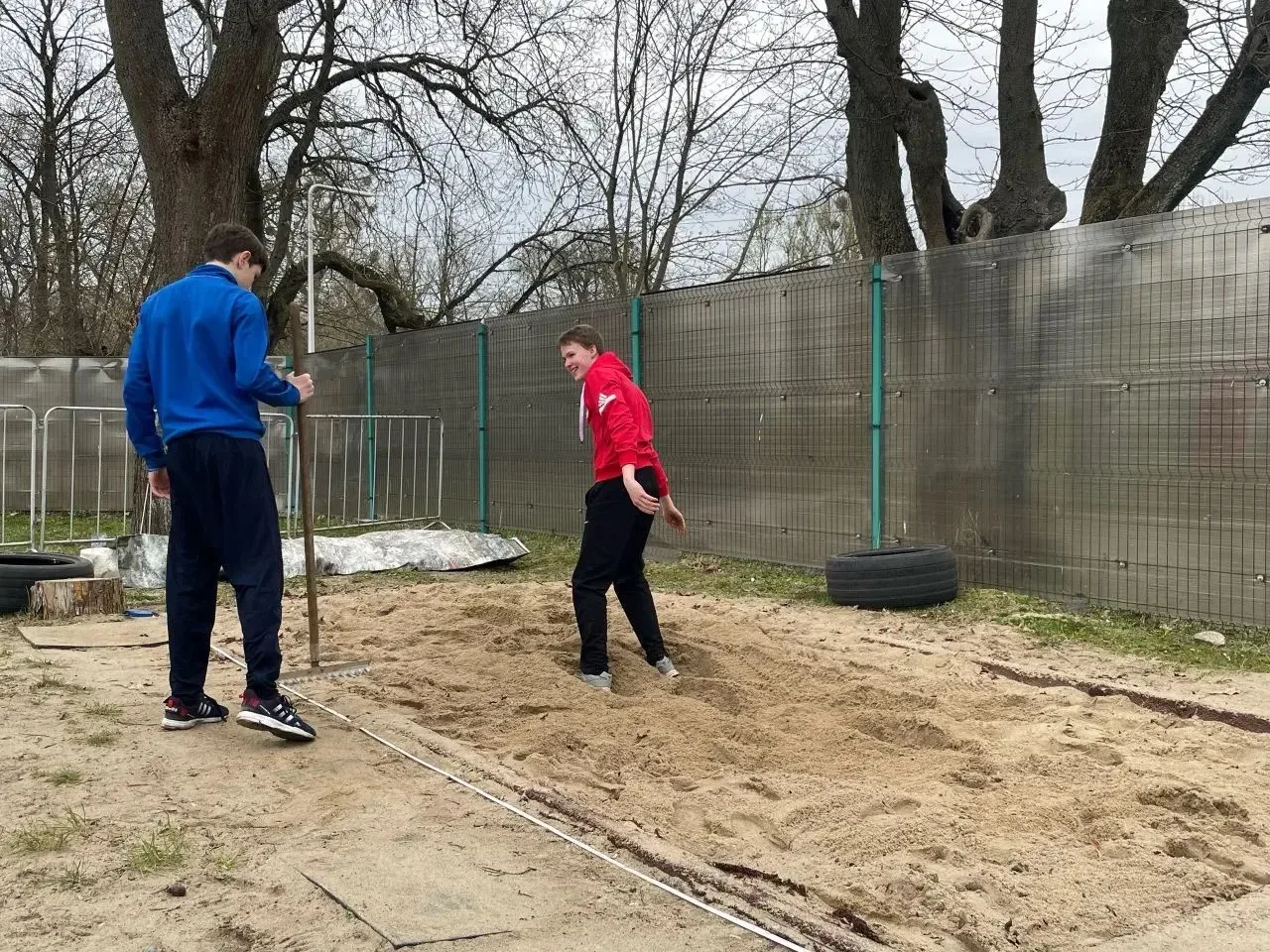«Президентские спортивные игры»: наши спортсмены достойно представили школу на муниципальном этапе  