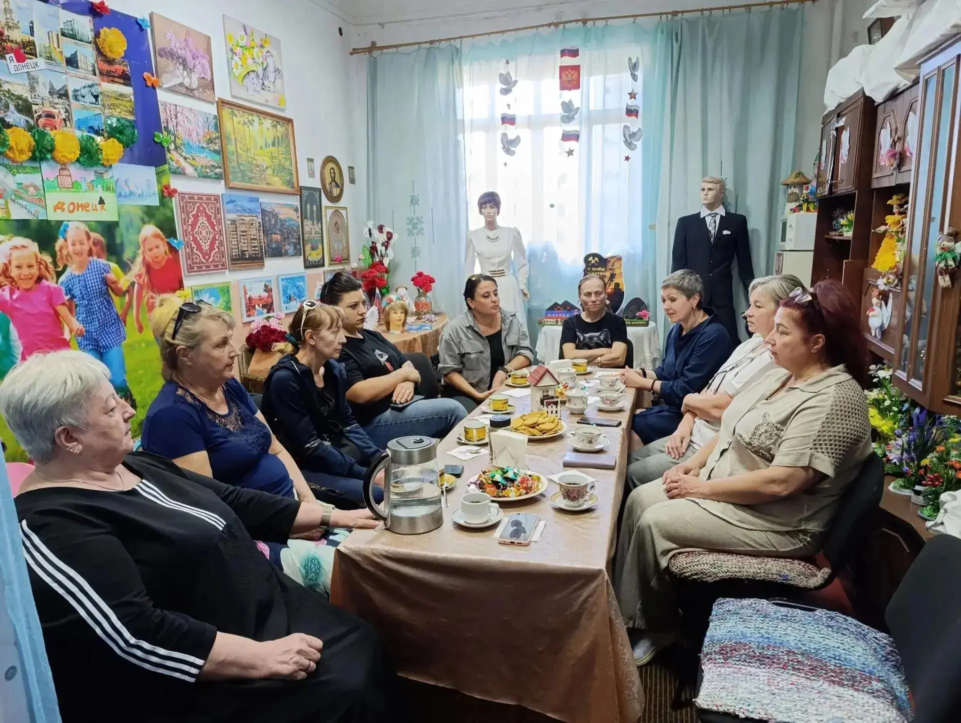 Рабочая встреча в Донецке: меры поддержки семей и профилактика социального неблагополучия