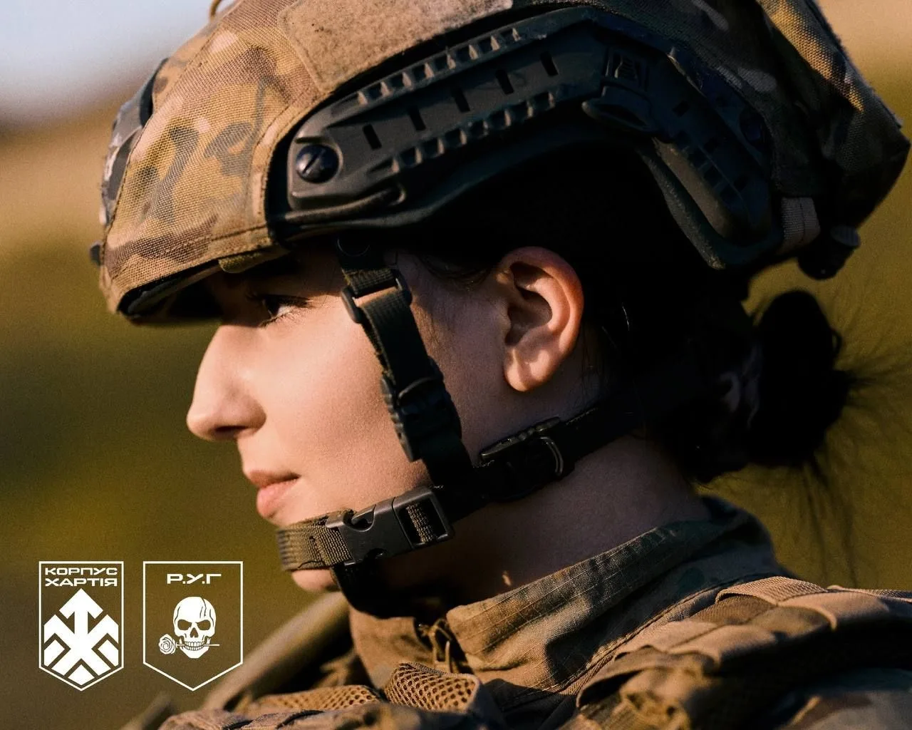 Колумбийцами-мужчинами в рядах украинских подразделений уже никого не удивишь. А вот на...