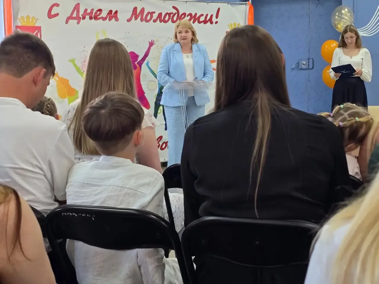 🎉26 июня 2026 года в молодёжном центре "ДонМолодой" посёлка Каменоломни состоялось праздничное меро